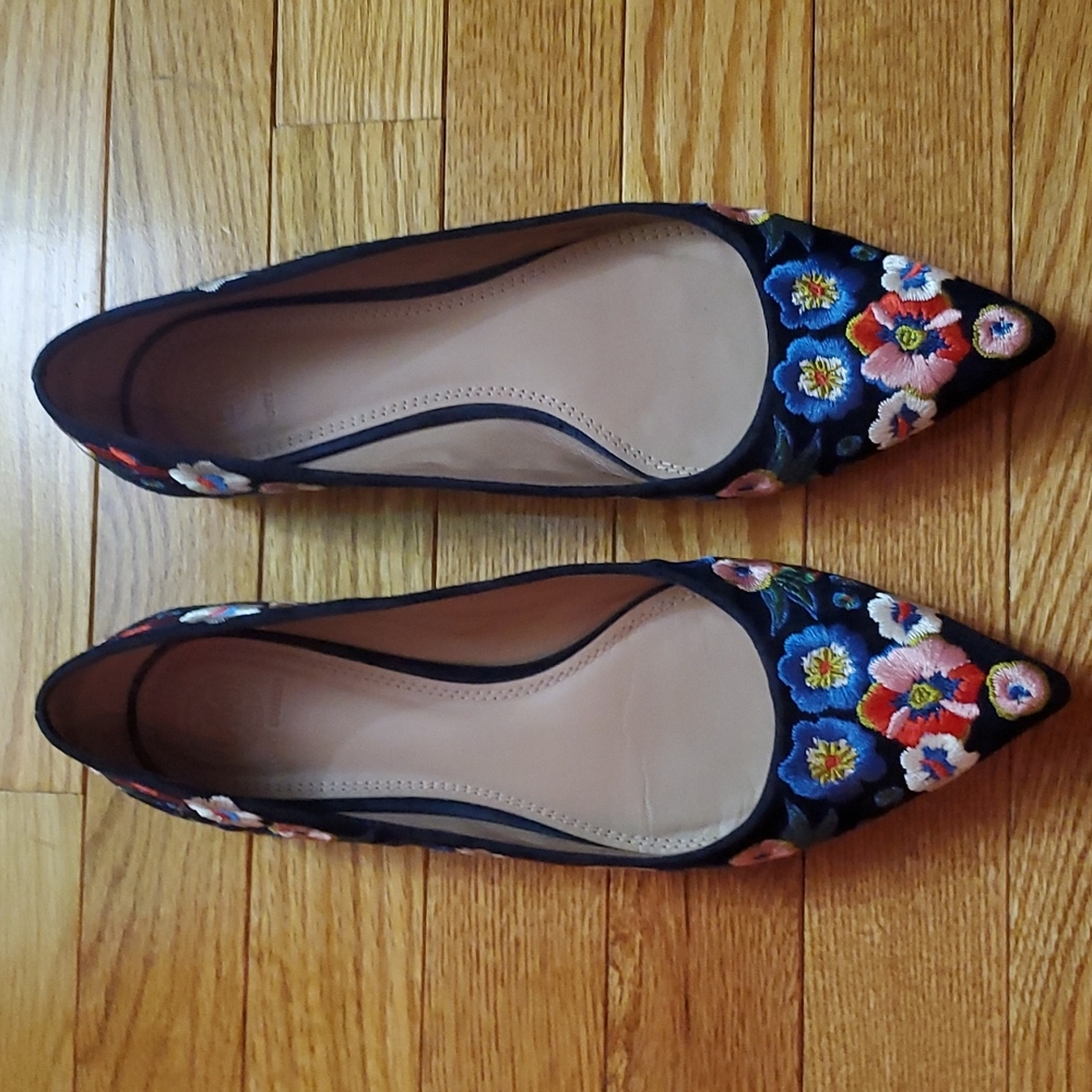 TORY BURCH FLAT SHOES